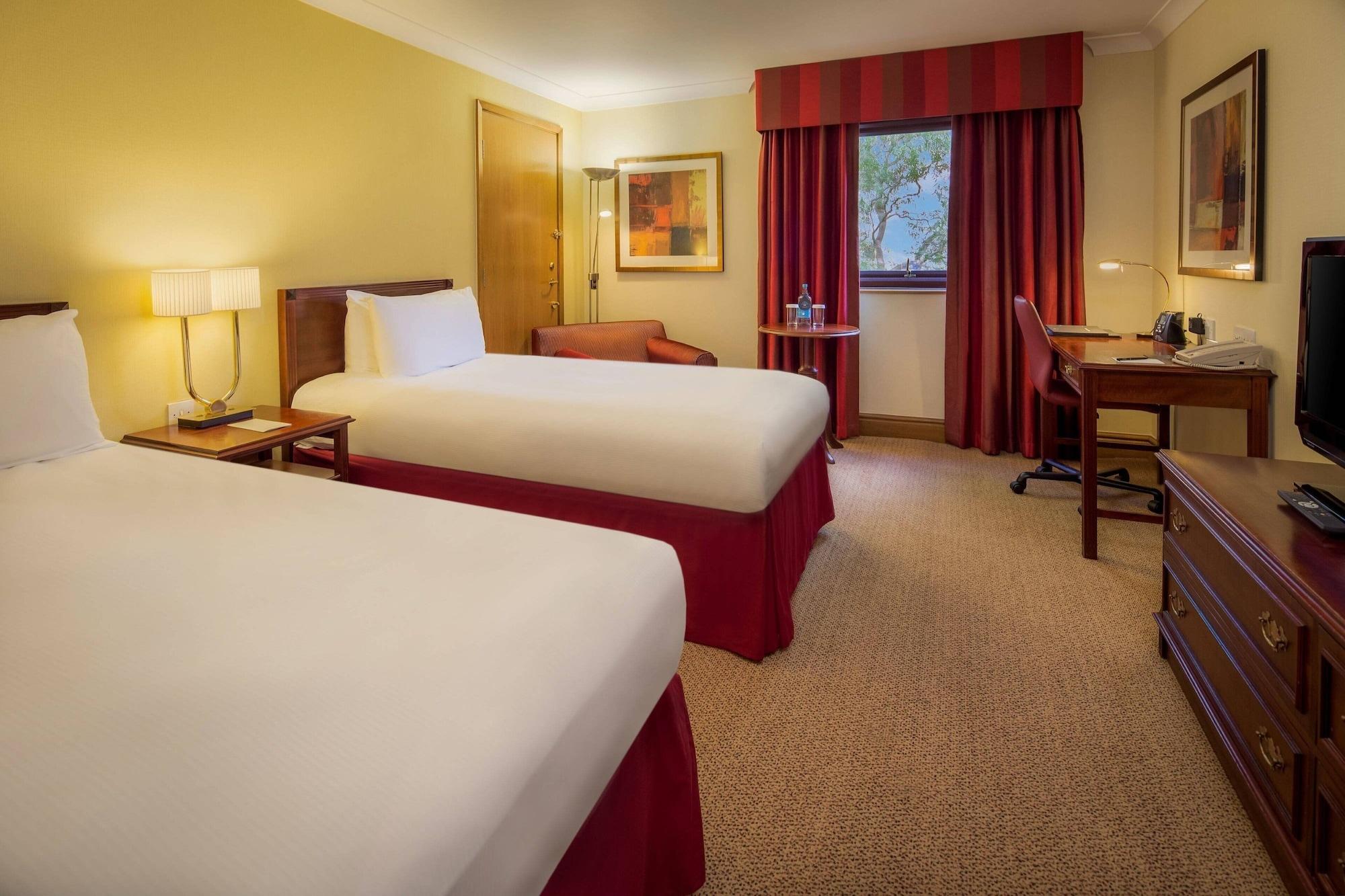 Delta Hotels By Marriott Warwick Warwick  Esterno foto