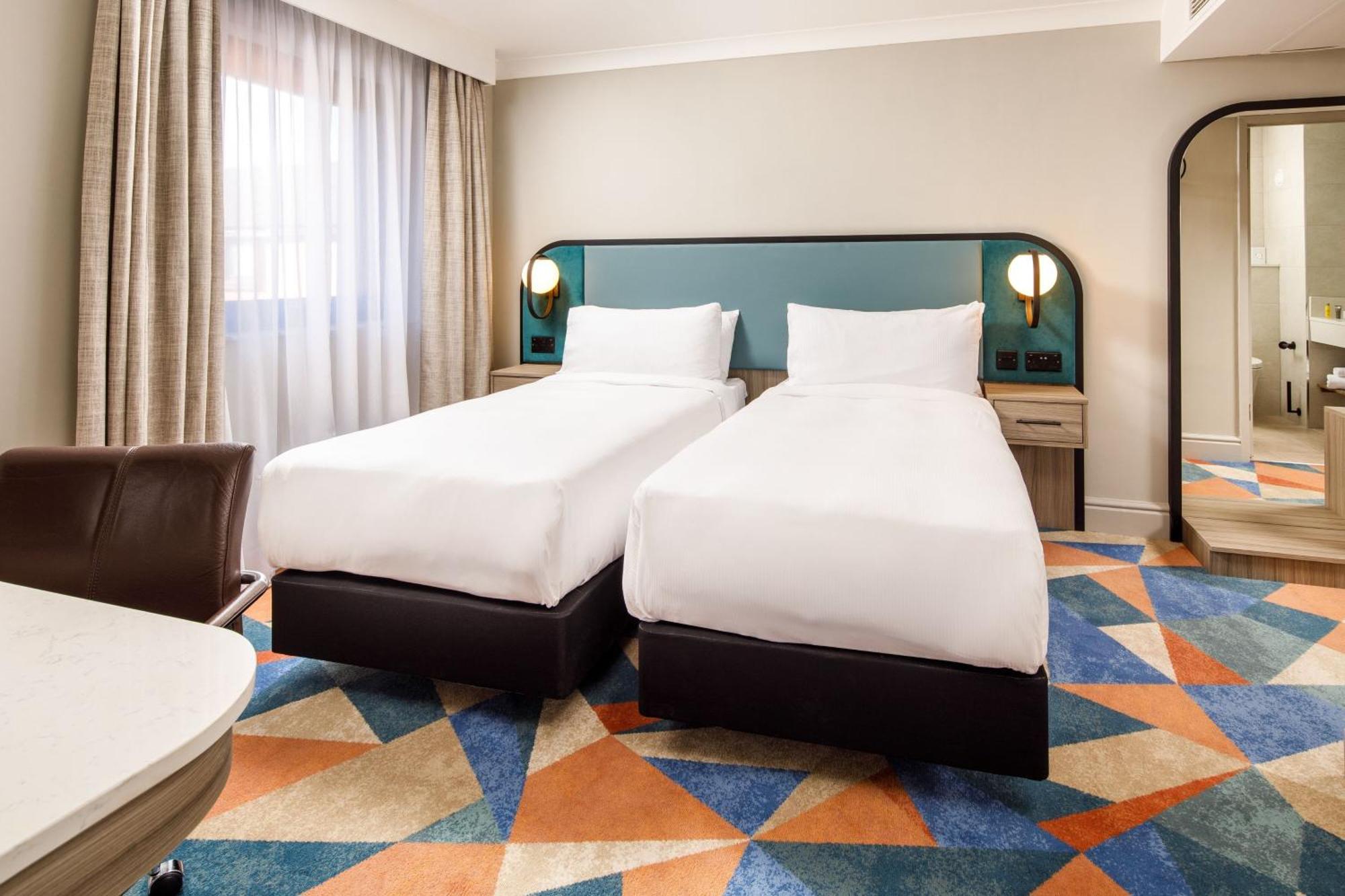 Delta Hotels By Marriott Warwick Warwick  Esterno foto